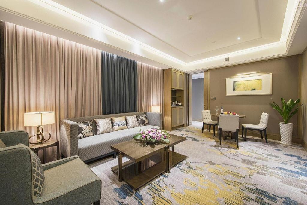 The Qube Hotel Nanchang East Buitenkant foto